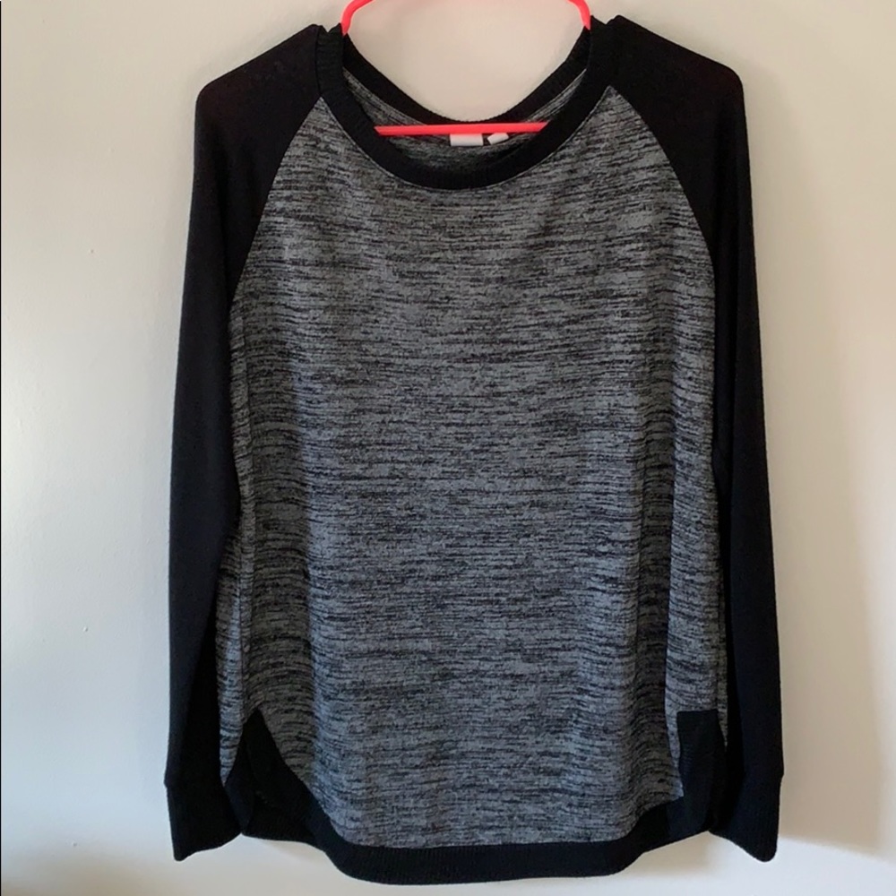 Gap sweater NWOT